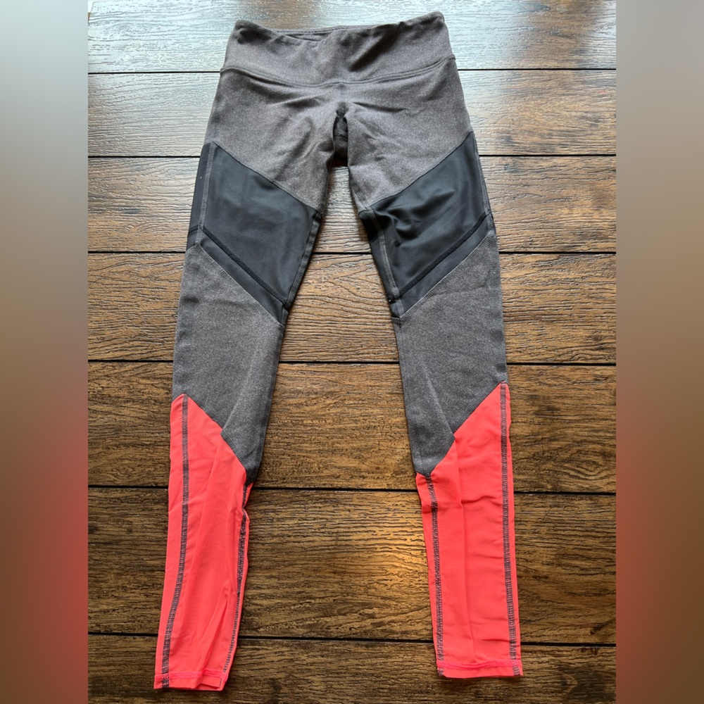 Alo Yoga Sheila Alosoft Colorblock Mid Rise Athletic Leggings Size XSmall - Picture 3 of 5